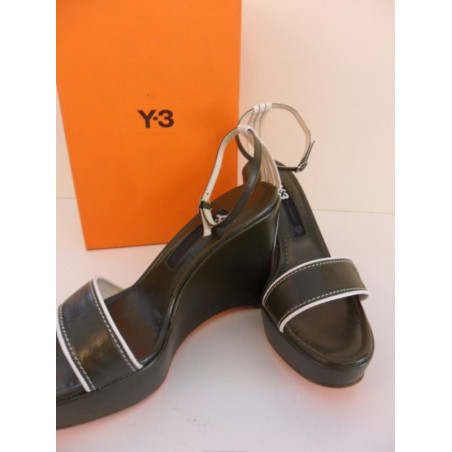 Adidas Y-3 Yohji Yamamoto Stripes Plateau shoes