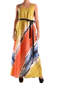 Traje Liviana Conti
