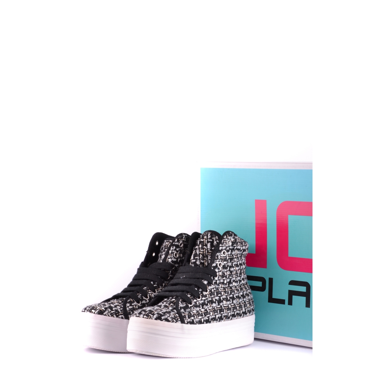 Sneakers senza lacci di tela bianche di Jeffrey Campbell, €67 |  farfetch.com | Lookastic