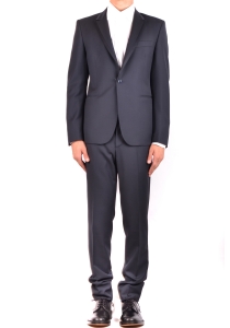 Traje Brian Dales