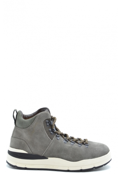trail running shoes as hiking shoes