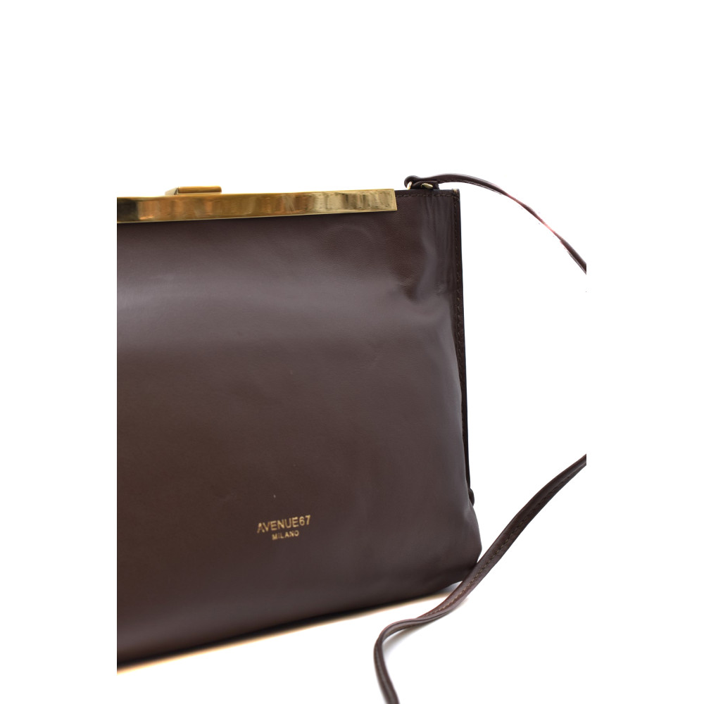 Borse avenue 67 outlet store