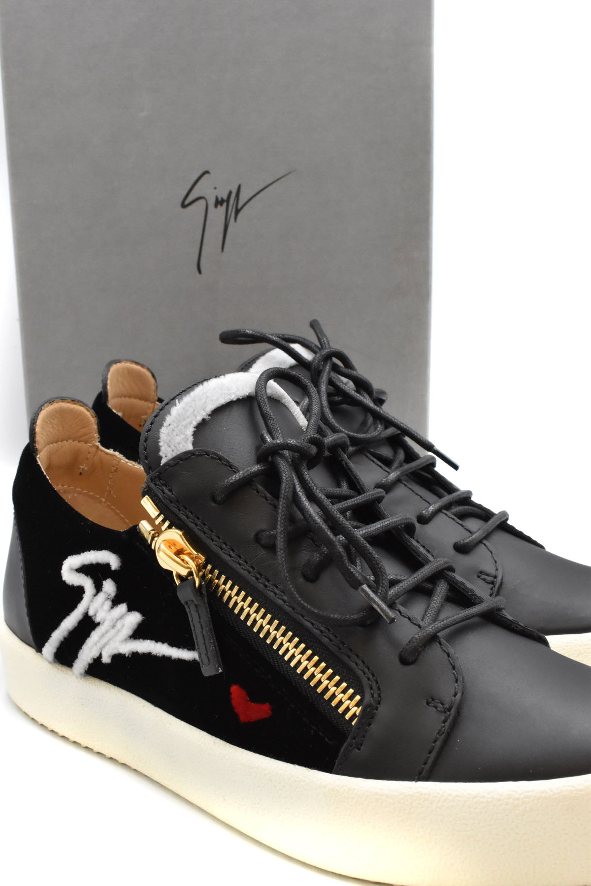 定価¥88,000 『 GIUSEPPE ZANOTTI 』 giuseppe-zanotti-nero-rw80075.jpg