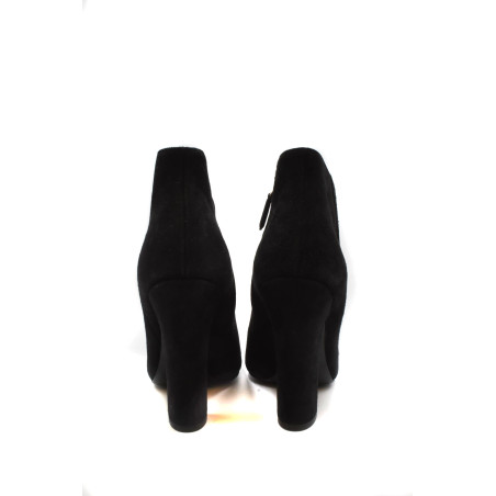 Botines Prada negro
