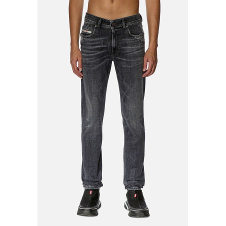 Jeans Diesel black A0359409G37