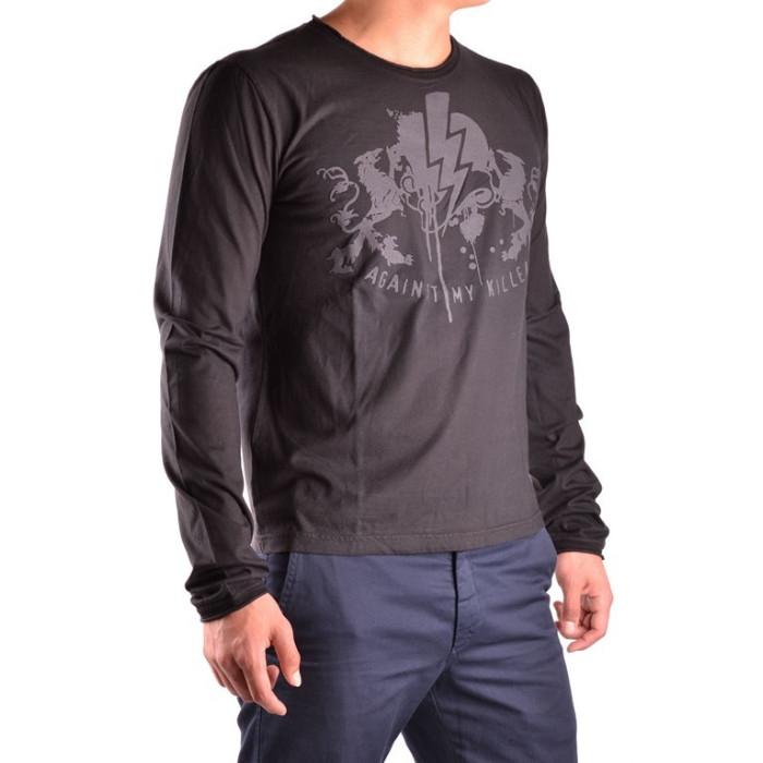 Camiseta Against my killer negro